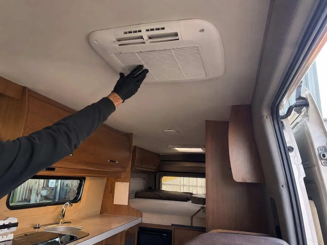Klimaanlage nachgerüstet – Kastenwagen bei RTG Camping in Hilden